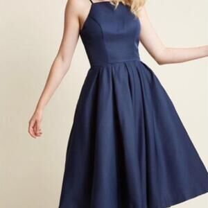 Chi Chi London - Navy Blue Fit & Flare Cocktail Dress – Size 6